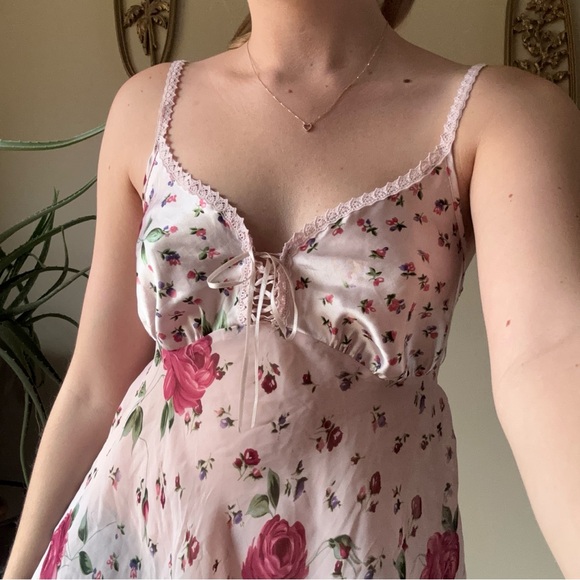 Secret Treasures Floral Mesh and Satin Mini Dress - Picture 6 of 7